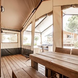 Tenda